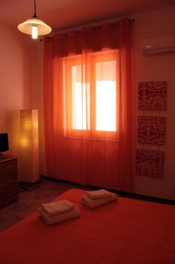 Apartamento Naxos House Giardini-Naxos Habitación foto